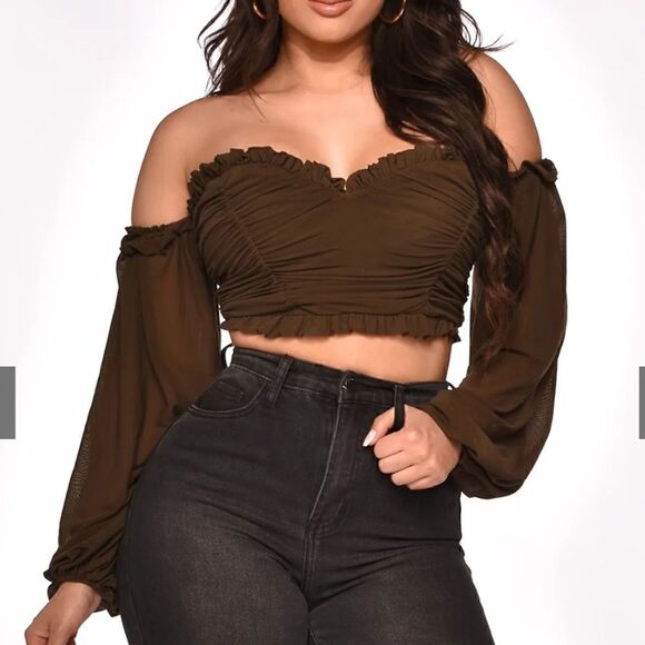 MABLE Cropped Ruched Front Top Size M - Picture 1 of 8